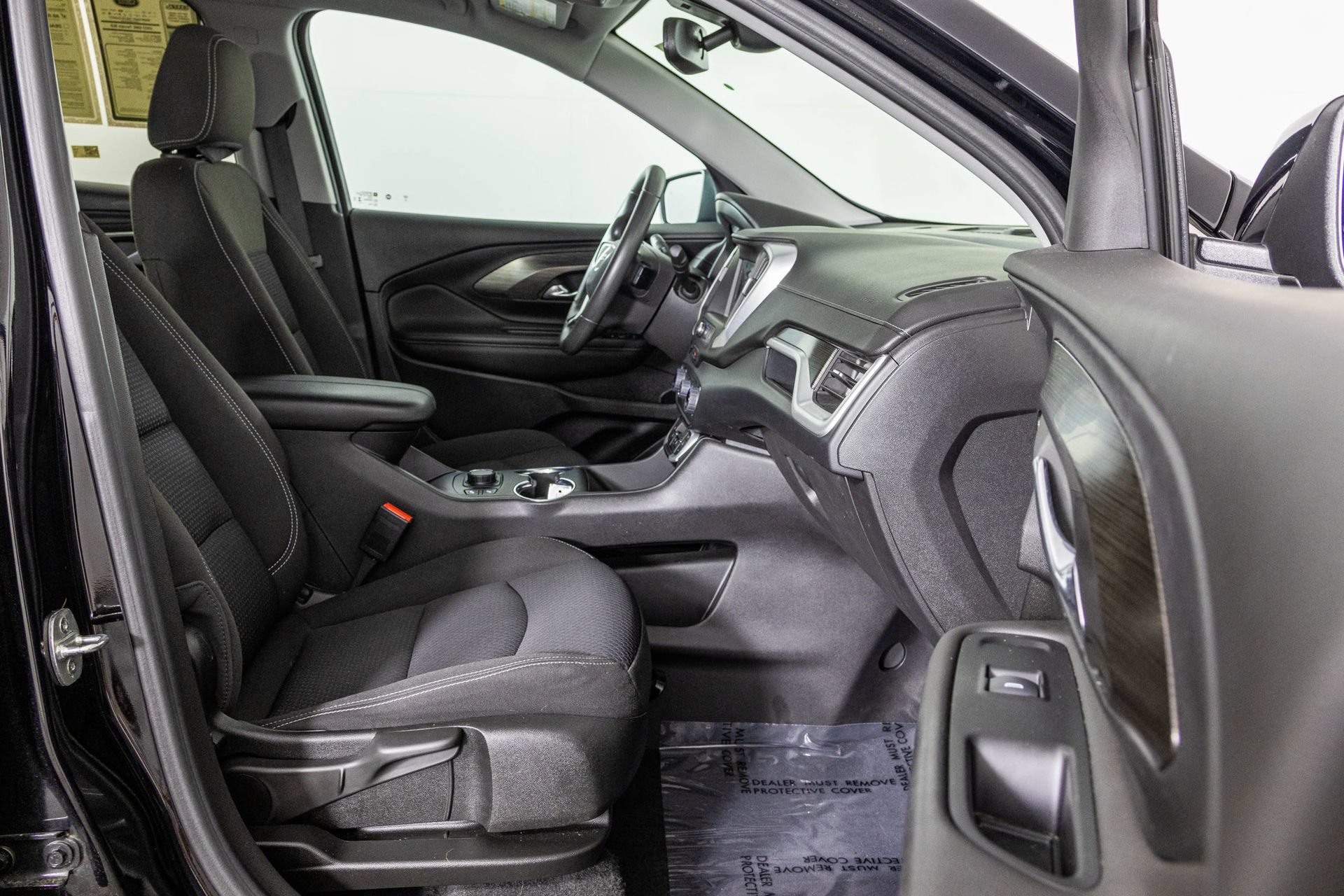 Used 2023 GMC Terrain SLE w/ Driver Convenience Package FWD image 48