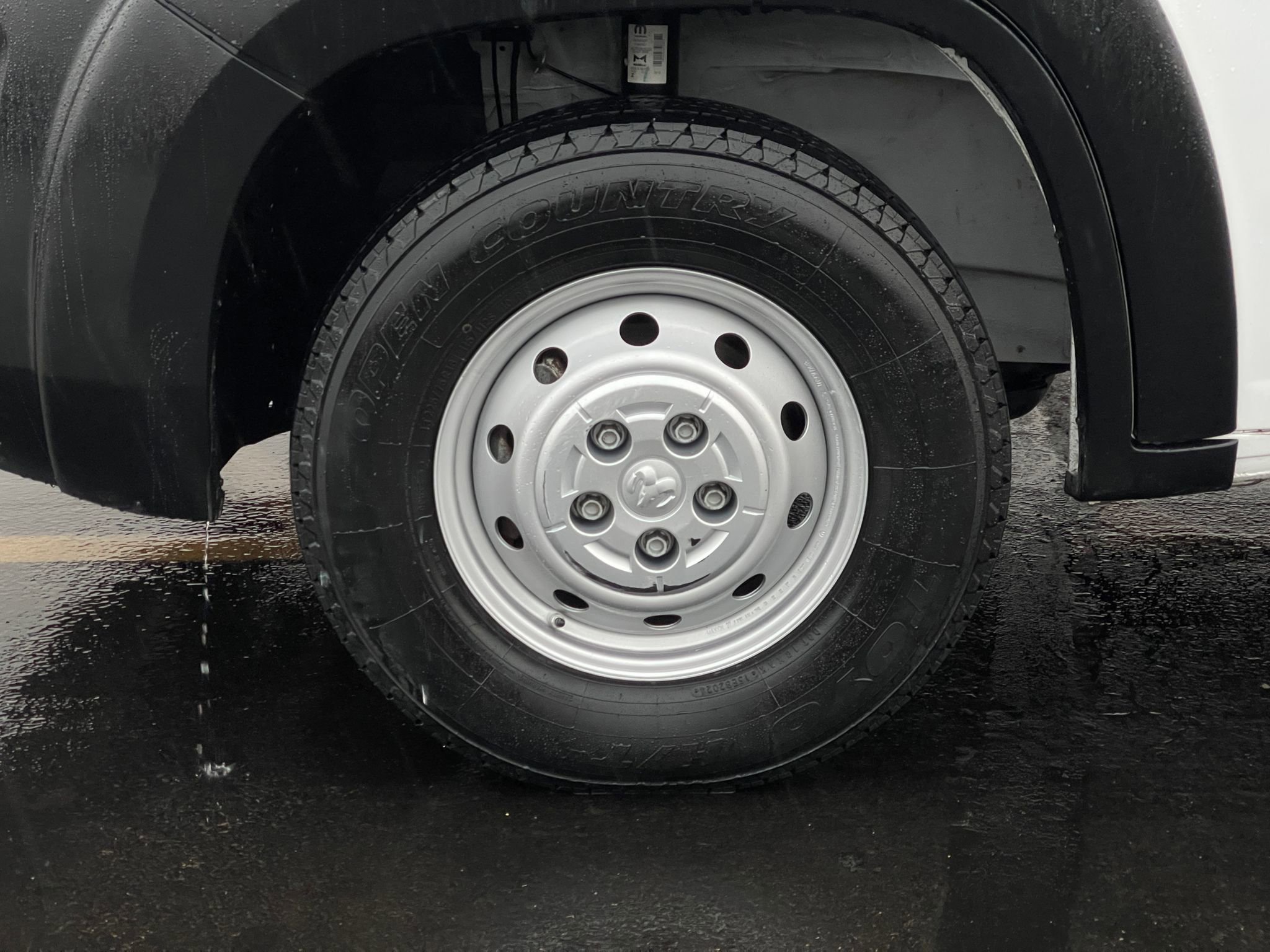 Used 2023 RAM ProMaster 2500 FWD image 31