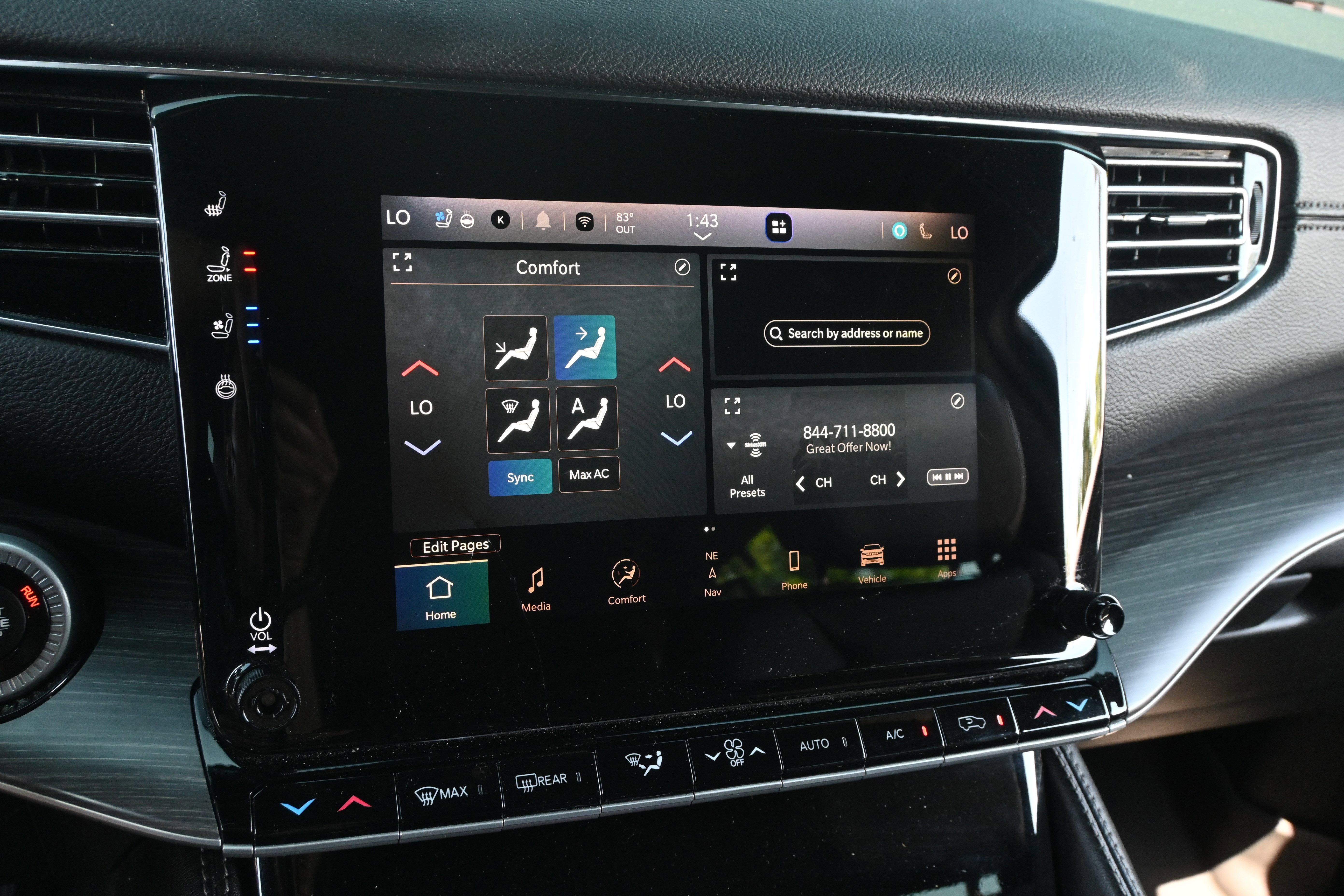 Used 2023 Jeep Wagoneer L Series II RWD image 22