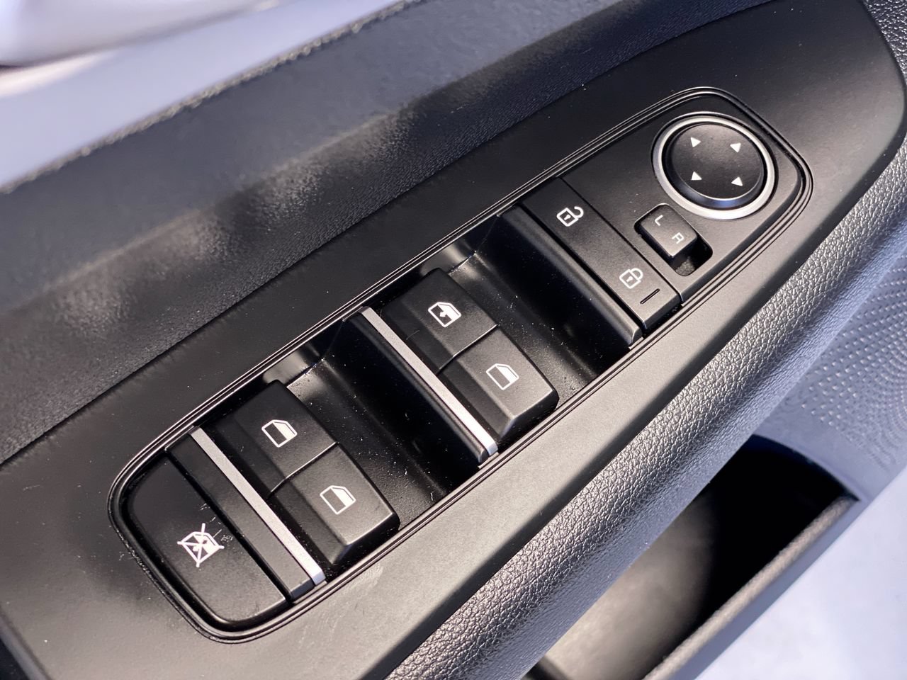 Certified 2024 Kia Forte LX FWD image 18