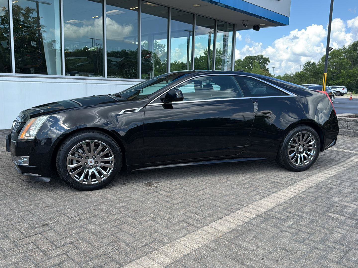 Used 2012 Cadillac CTS Premium AWD/4WD image 2