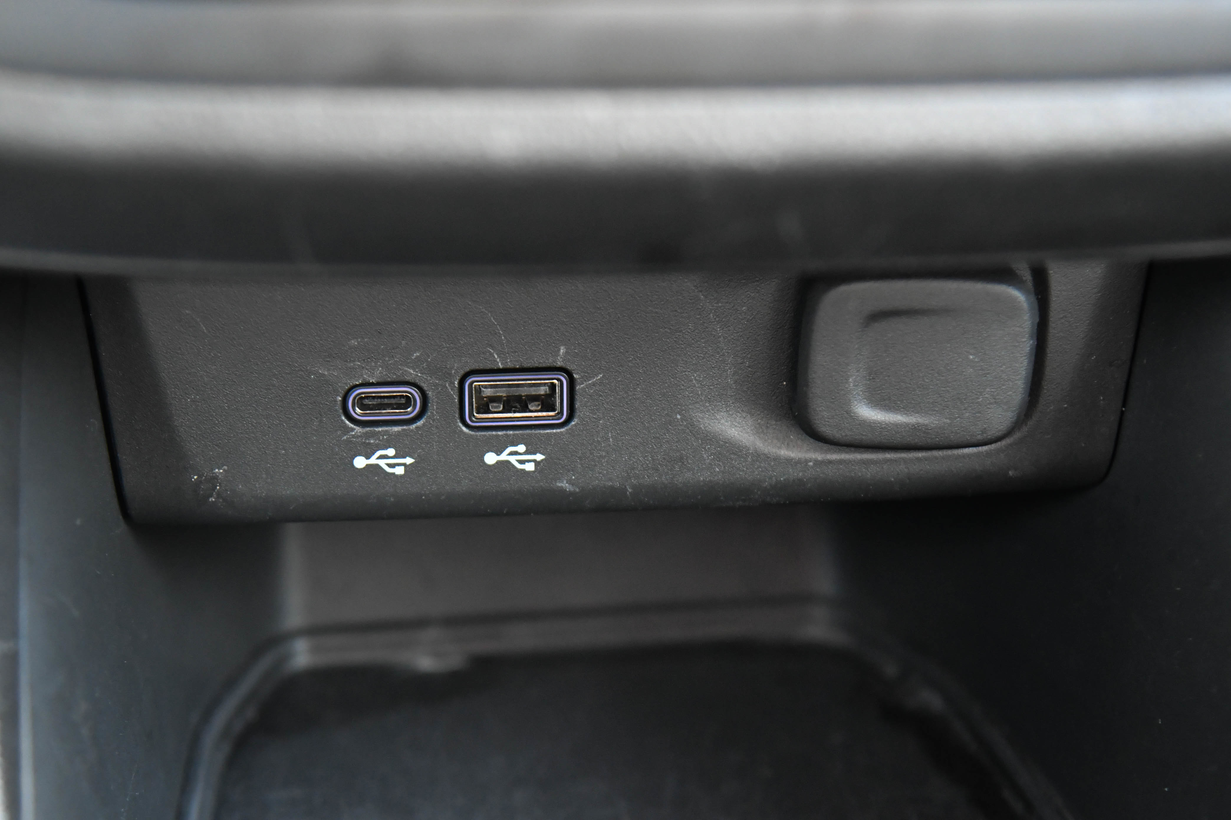 Used 2025 Buick Envista Preferred image 25