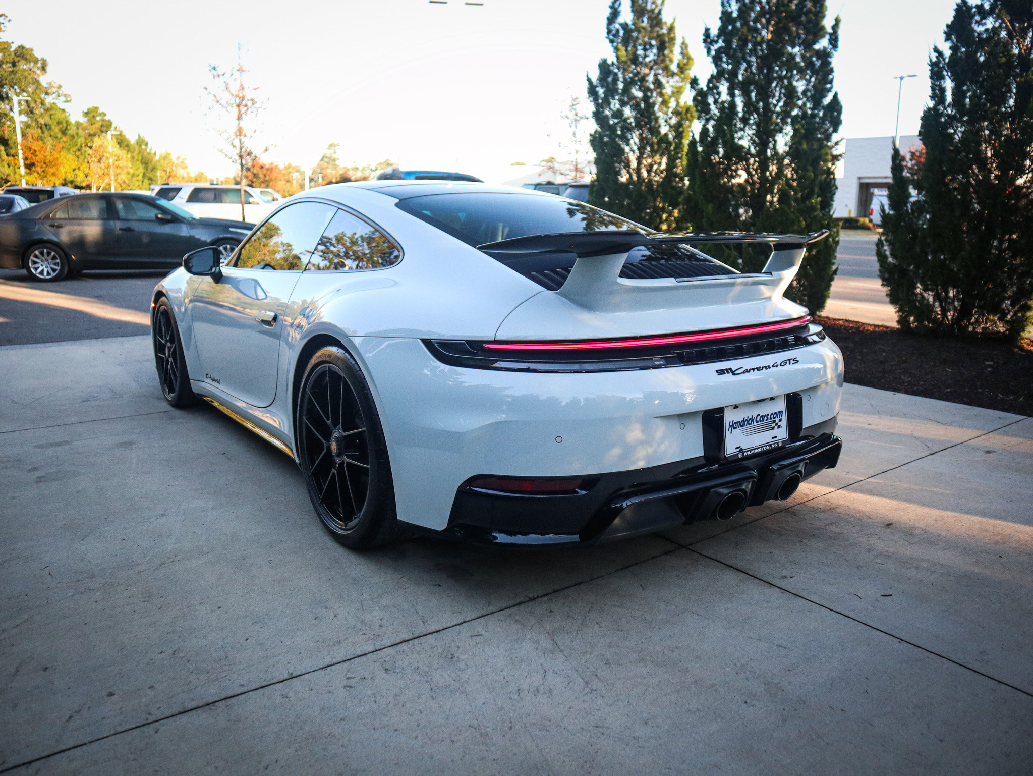 Used 2025 Porsche 911 Carrera 4 GTS image 8