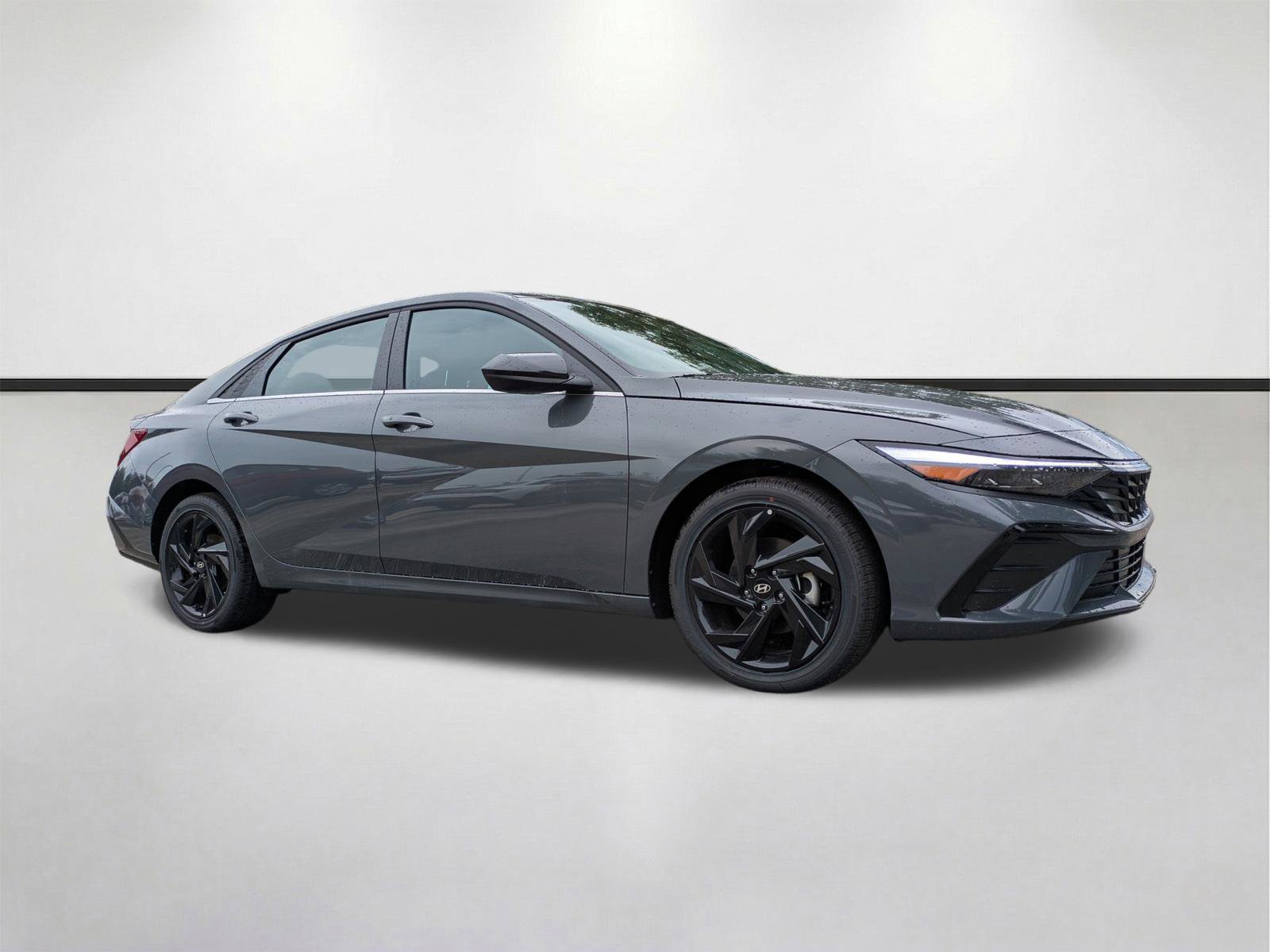 New 2026 Hyundai Elantra SEL Sport Premium FWD image 1