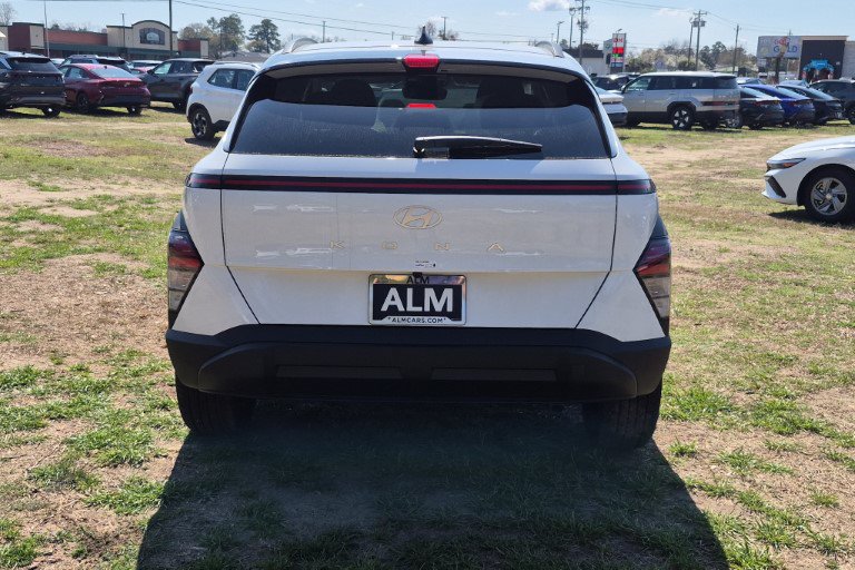 New 2027 Hyundai Kona SEL Sport FWD image 6