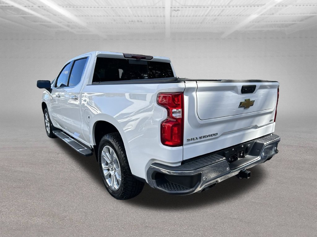 Used 2024 Chevrolet Silverado 1500 LTZ w/ Technology Package AWD/4WD image 9