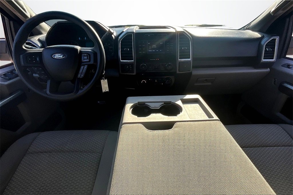Used 2016 Ford F150 XLT w/ XTR Package image 8