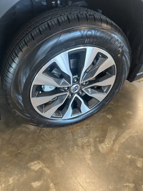 New 2025 Subaru Outback Touring w/ Popular Package #2 image 39