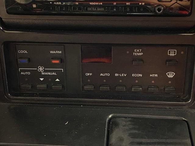 Used 1989 Chevrolet Corvette Coupe RWD image 35
