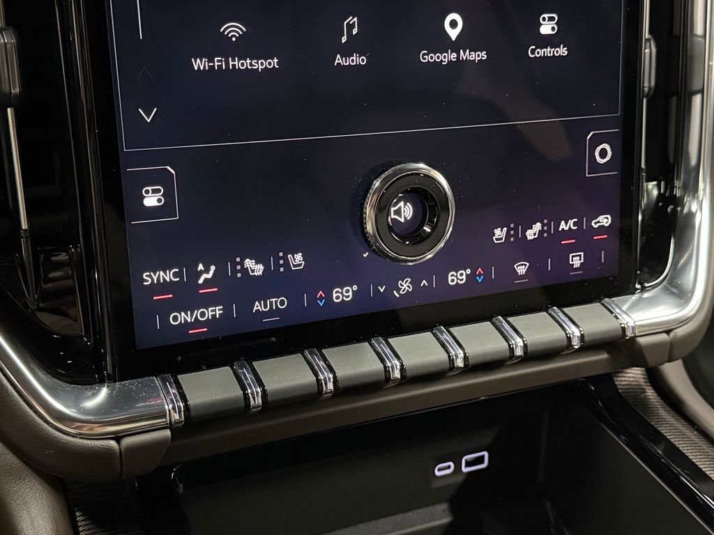 Certified 2025 GMC Yukon Elevation w/ Technology Package AWD/4WD image 45