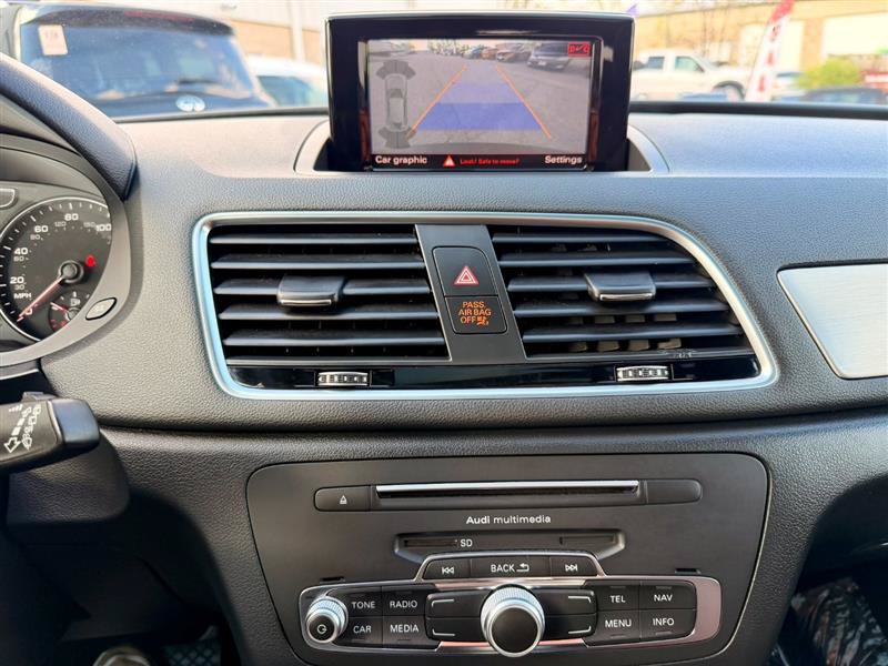 Used 2018 Audi Q3 2.0T Premium FWD image 16