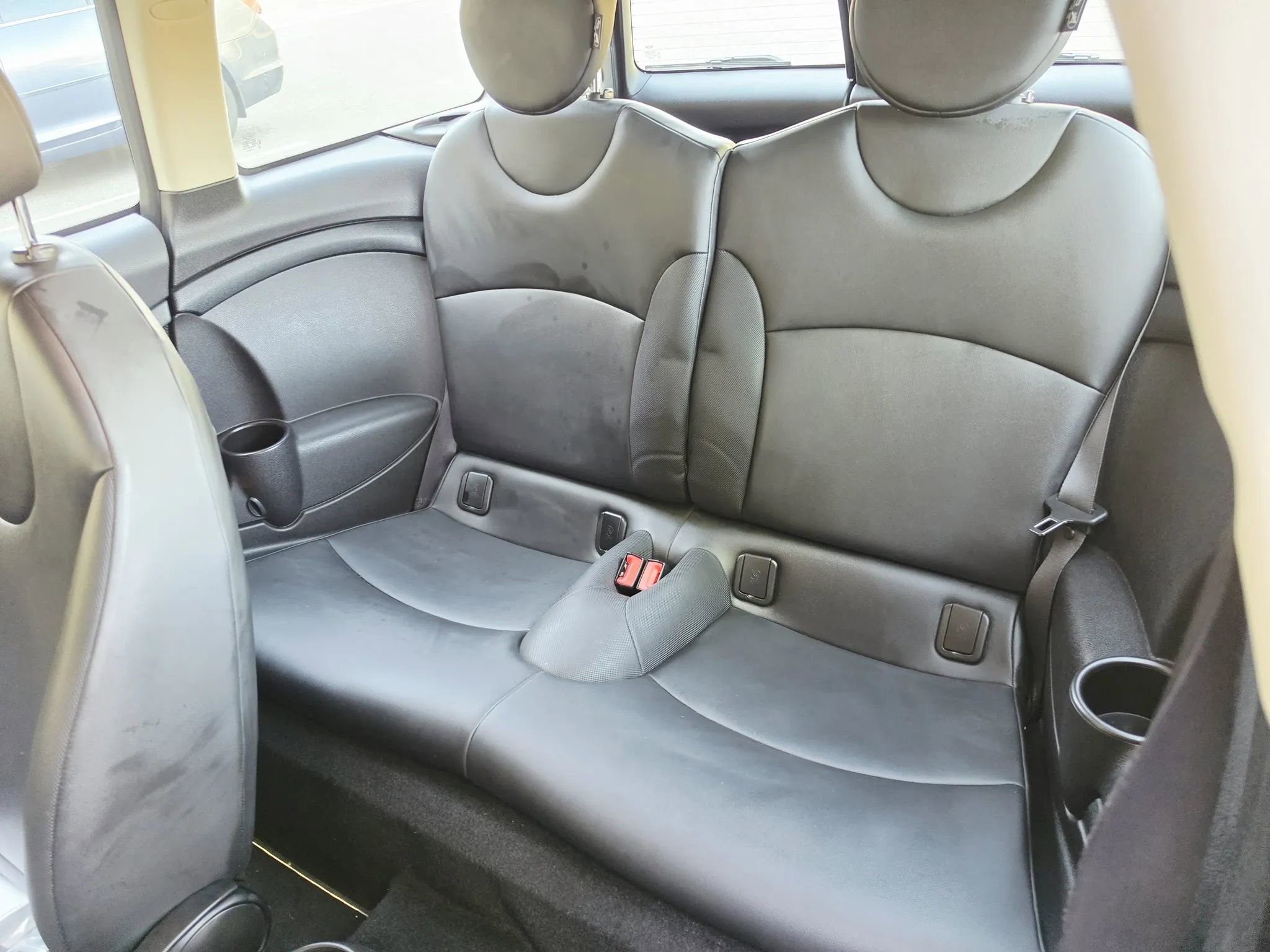 Used 2012 MINI Cooper Clubman FWD image 10