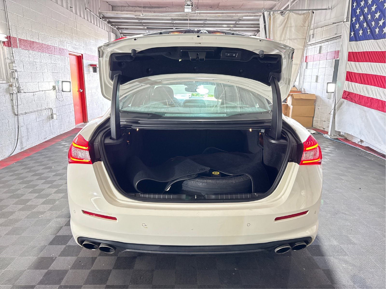 Used 2018 Maserati Ghibli S RWD image 12