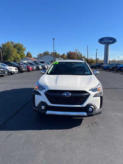 Used 2024 Subaru Outback Touring XT AWD/4WD image 2