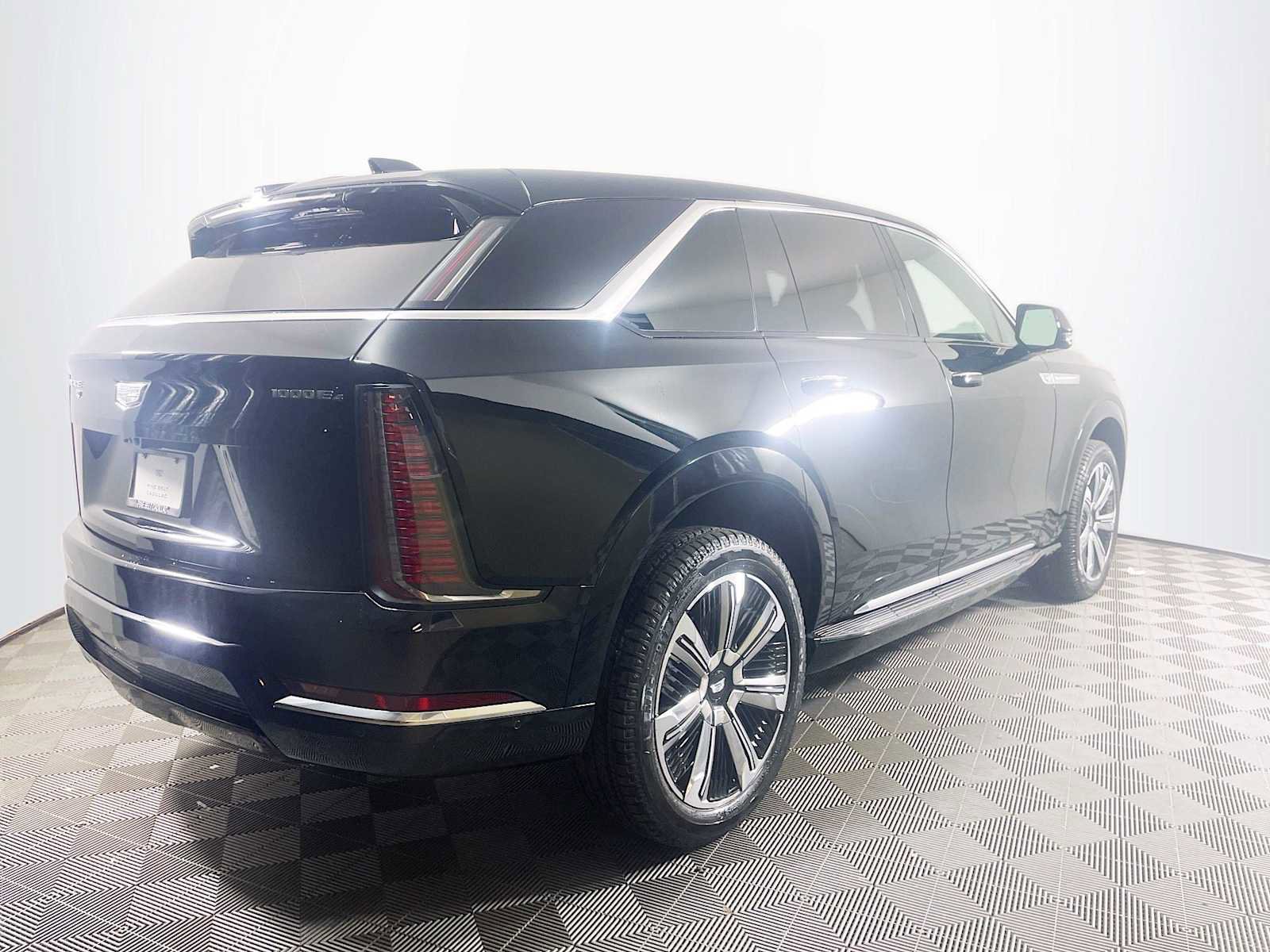 New 2026 Cadillac Escalade IQ Luxury 1 w/ LPO, Floor Liner Package image 2