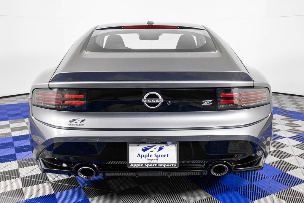 Used 2024 Nissan Z Performance w/ Floor Mat Package image 6
