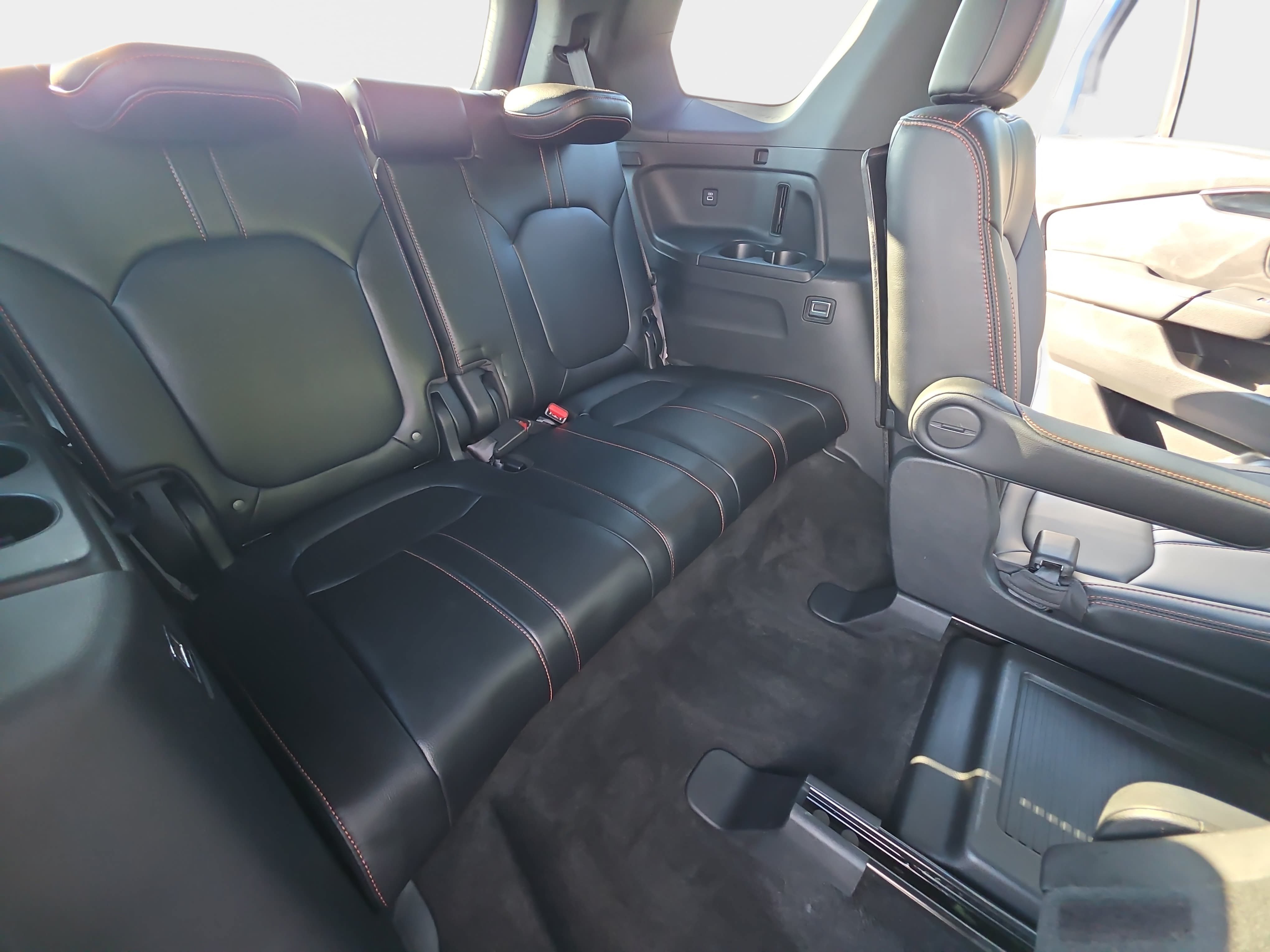 Used 2023 Honda Pilot TrailSport image 12