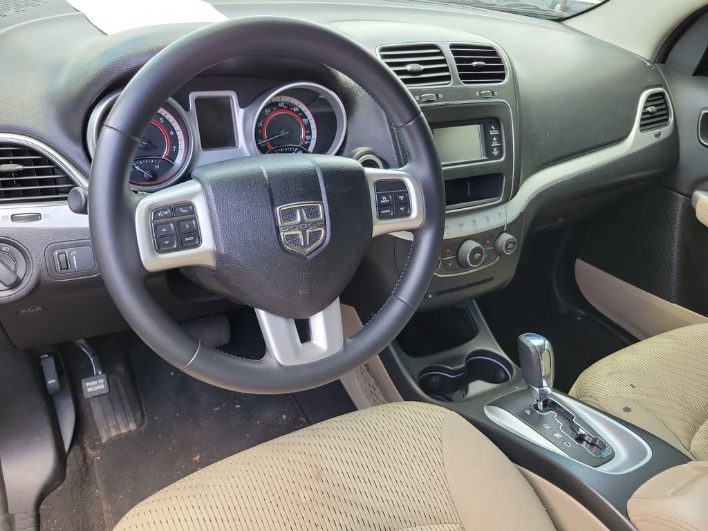 Used 2017 Dodge Journey SE w/ Comfort/Convenience Group AWD/4WD image 7