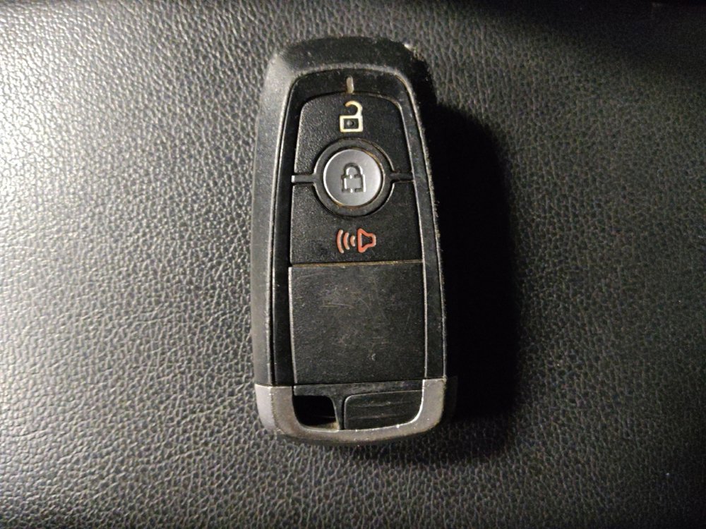 Used 2020 Ford EcoSport Titanium image 32