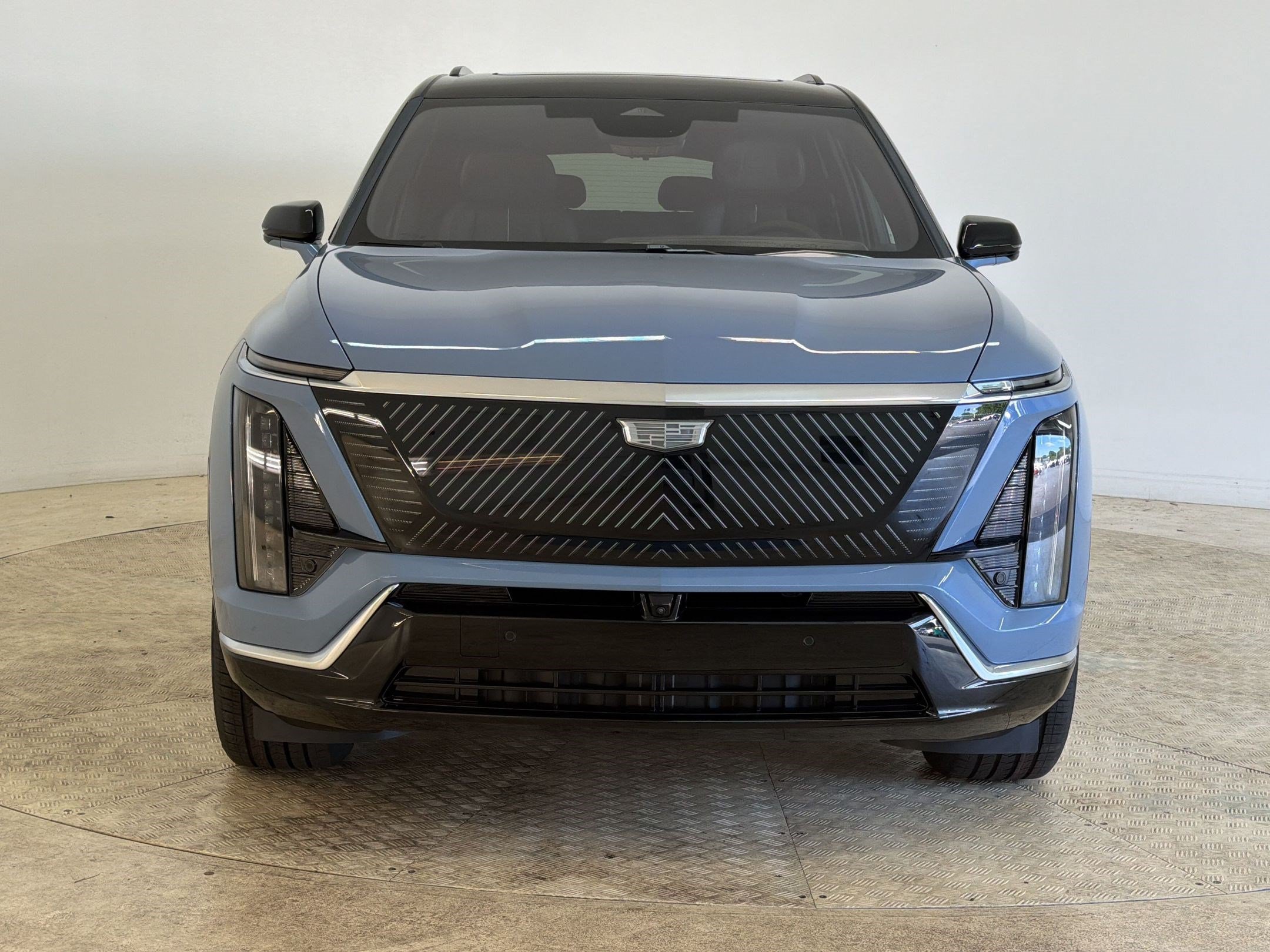 New 2027 Cadillac Vistiq Luxury w/ LPO, Floor Liner Package AWD/4WD image 6