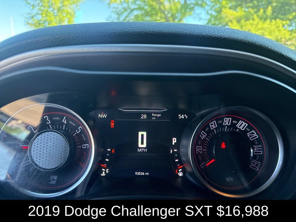 Used 2019 Dodge Challenger SXT RWD image 20
