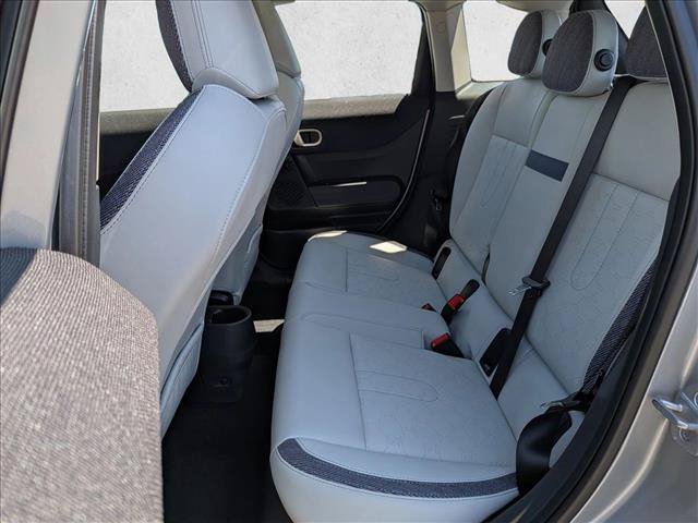 Certified 2025 MINI Cooper 4-Door Hardtop FWD image 19