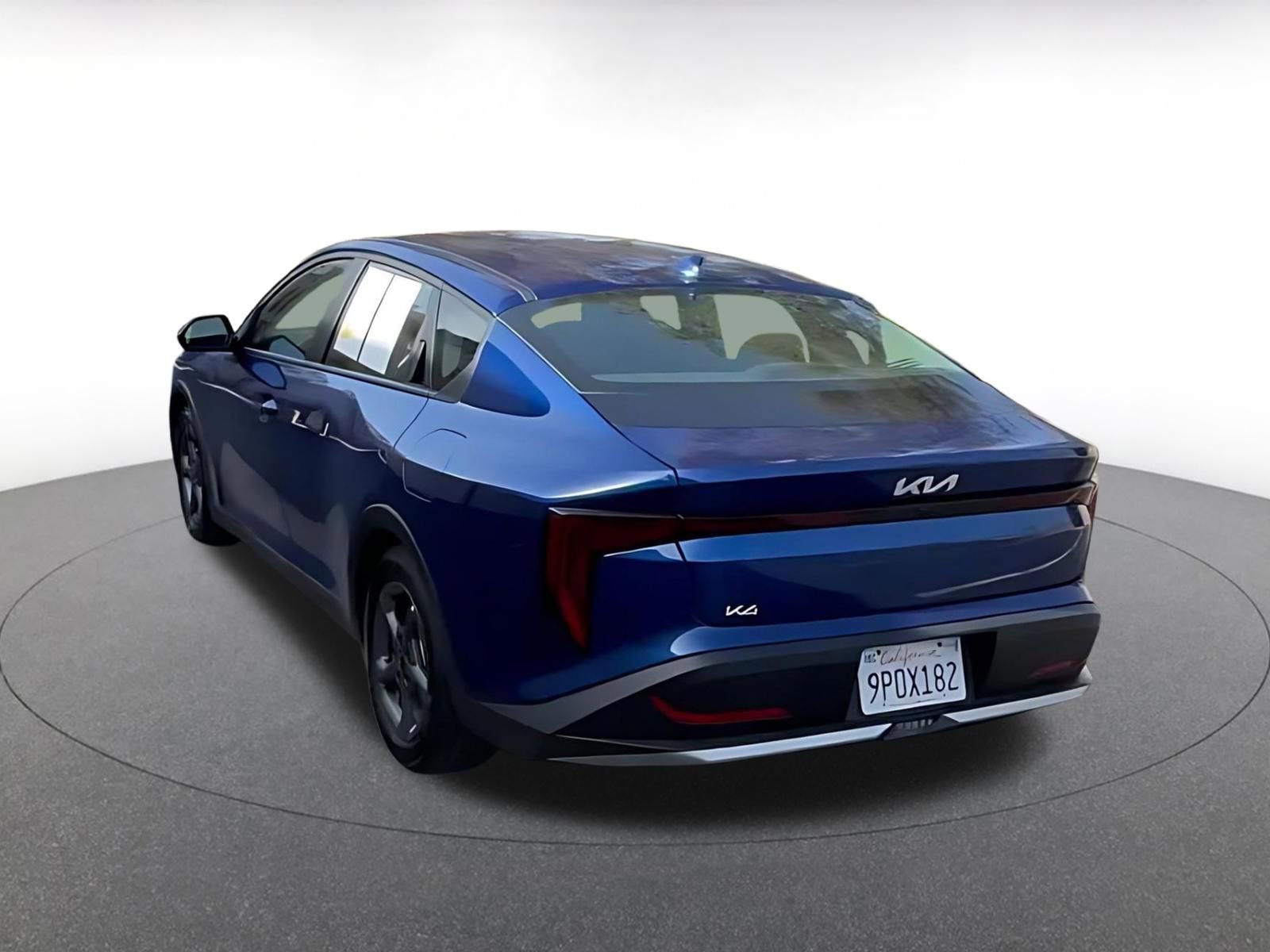 Used 2025 Kia K4 FWD image 10