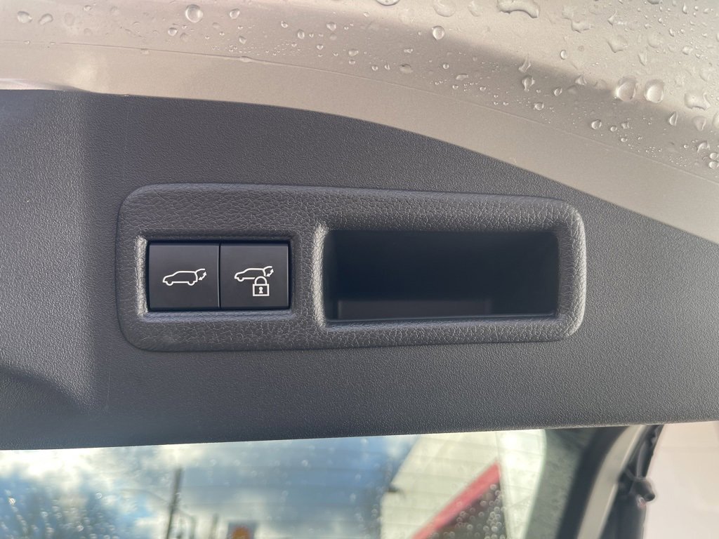 Used 2025 Toyota bZ4X FWD w/ Weather Package image 10