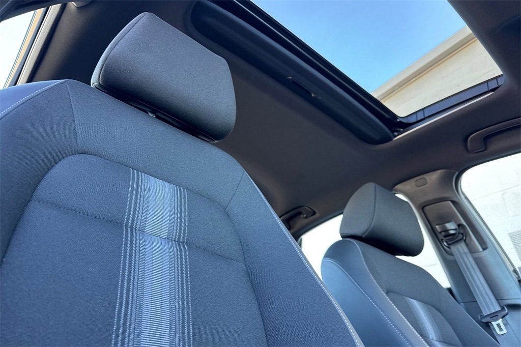 Certified 2025 Honda Civic Sport image 19