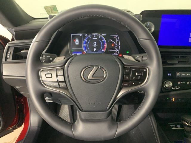 Certified 2025 Lexus ES 350 w/ Accessory Package (Z2) image 22