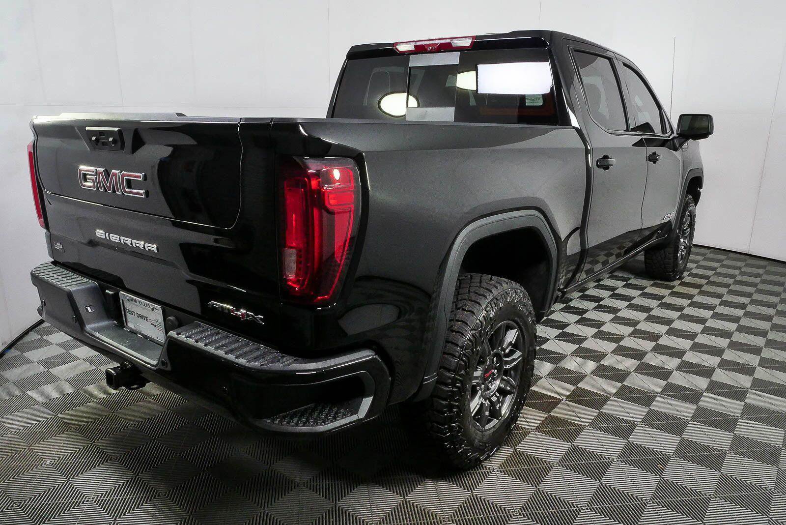New 2026 GMC Sierra 1500 AT4X AWD/4WD image 3