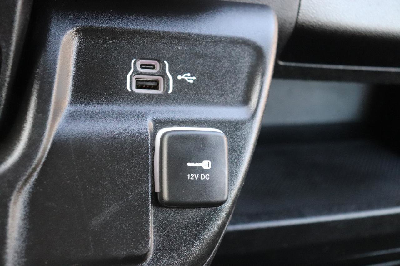 Used 2025 RAM ProMaster 2500 w/ Convenience Group FWD image 35