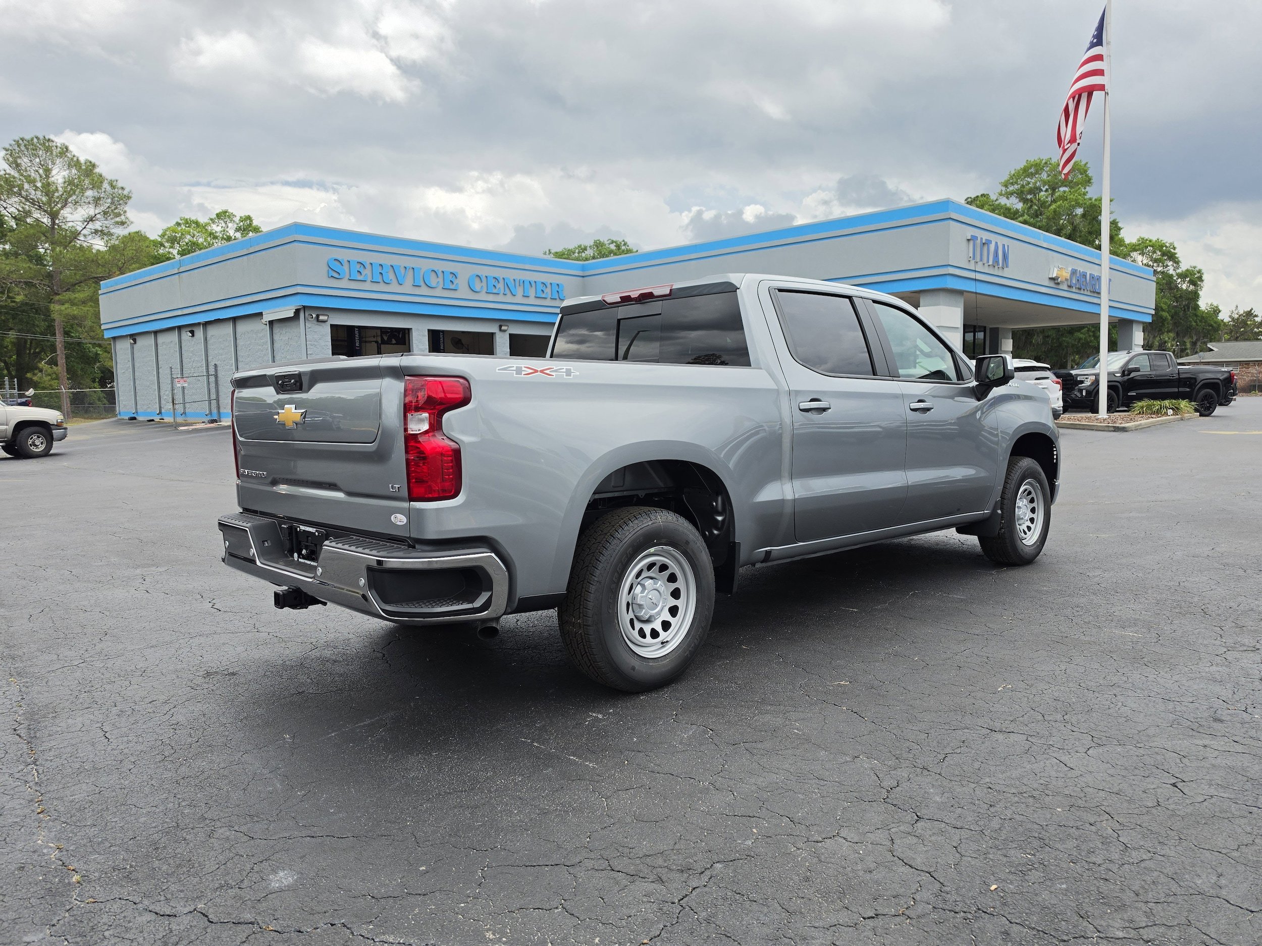 New 2026 Chevrolet Silverado 1500 LT AWD/4WD image 4