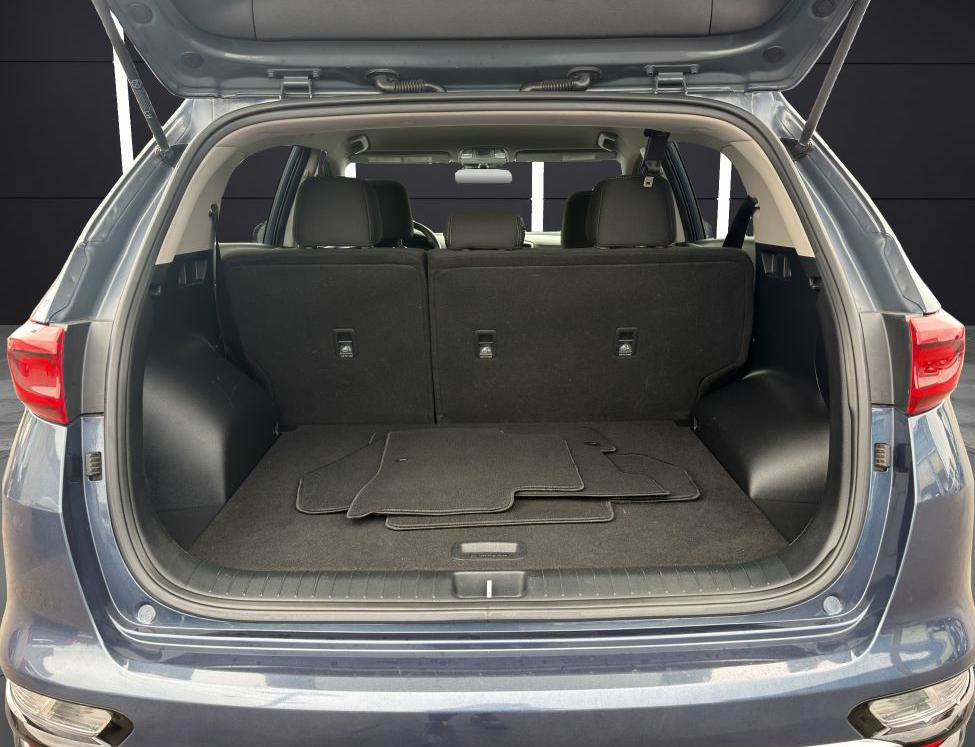 Used 2020 Kia Sportage LX w/ LX Popular Package image 22