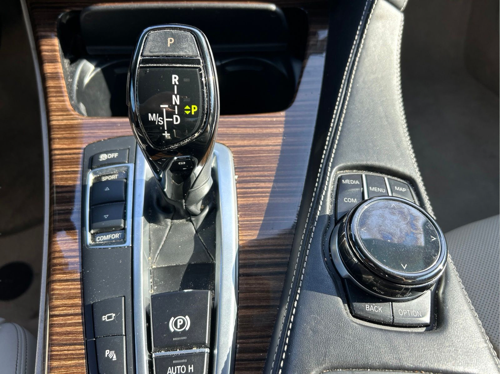 Used 2017 BMW 640i Convertible RWD image 40