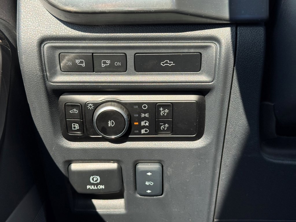 Used 2023 Ford F150 Lariat w/ Equipment Group 502A High AWD/4WD image 38