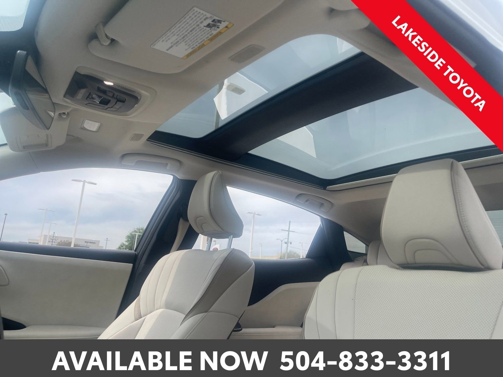 Used 2023 Toyota Crown Limited image 40