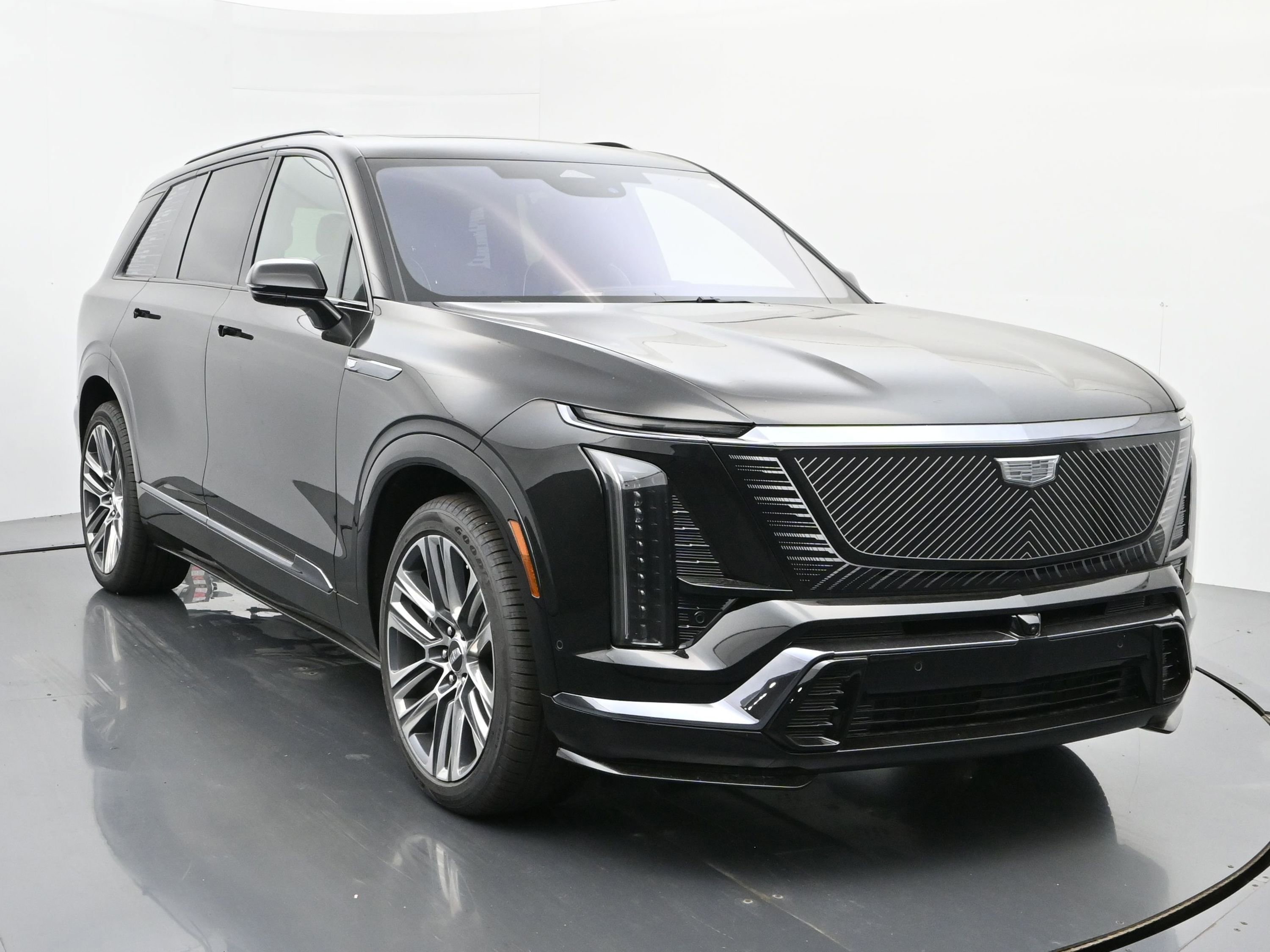 New 2026 Cadillac Vistiq Platinum w/ LPO, Floor Liner Package image 8