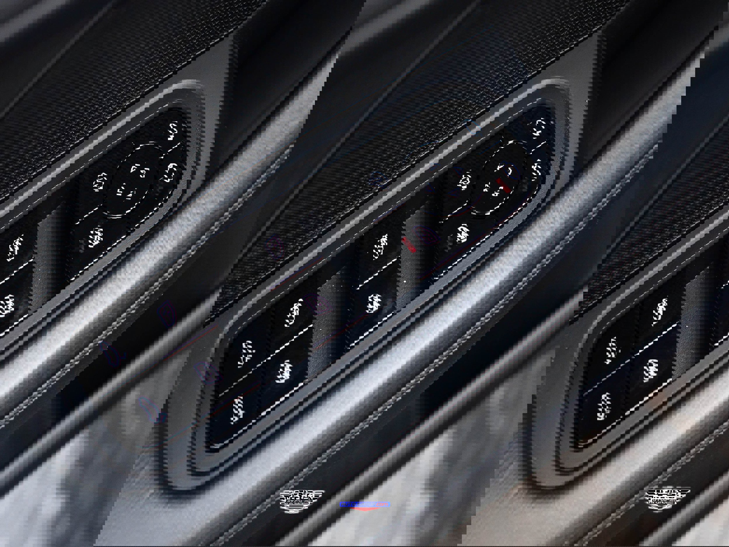 Used 2018 Porsche Panamera 4S image 44