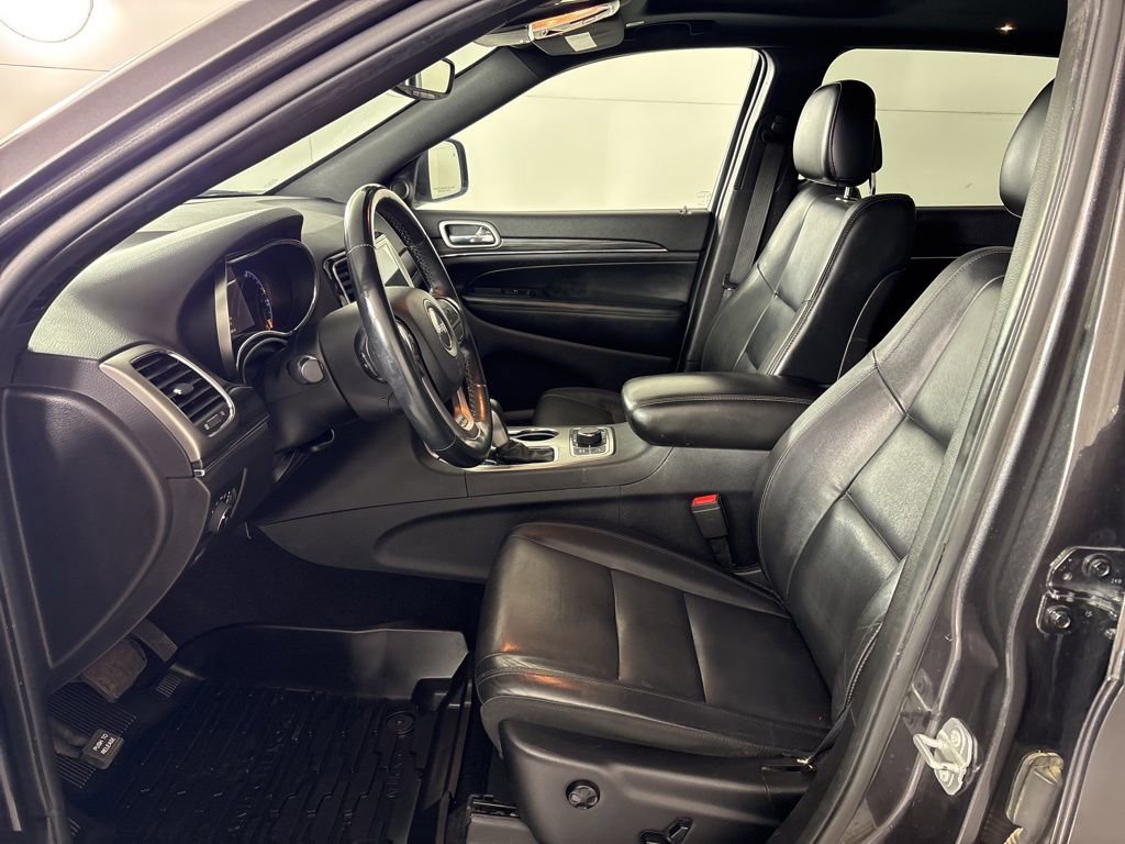 Used 2019 Jeep Grand Cherokee Limited image 19