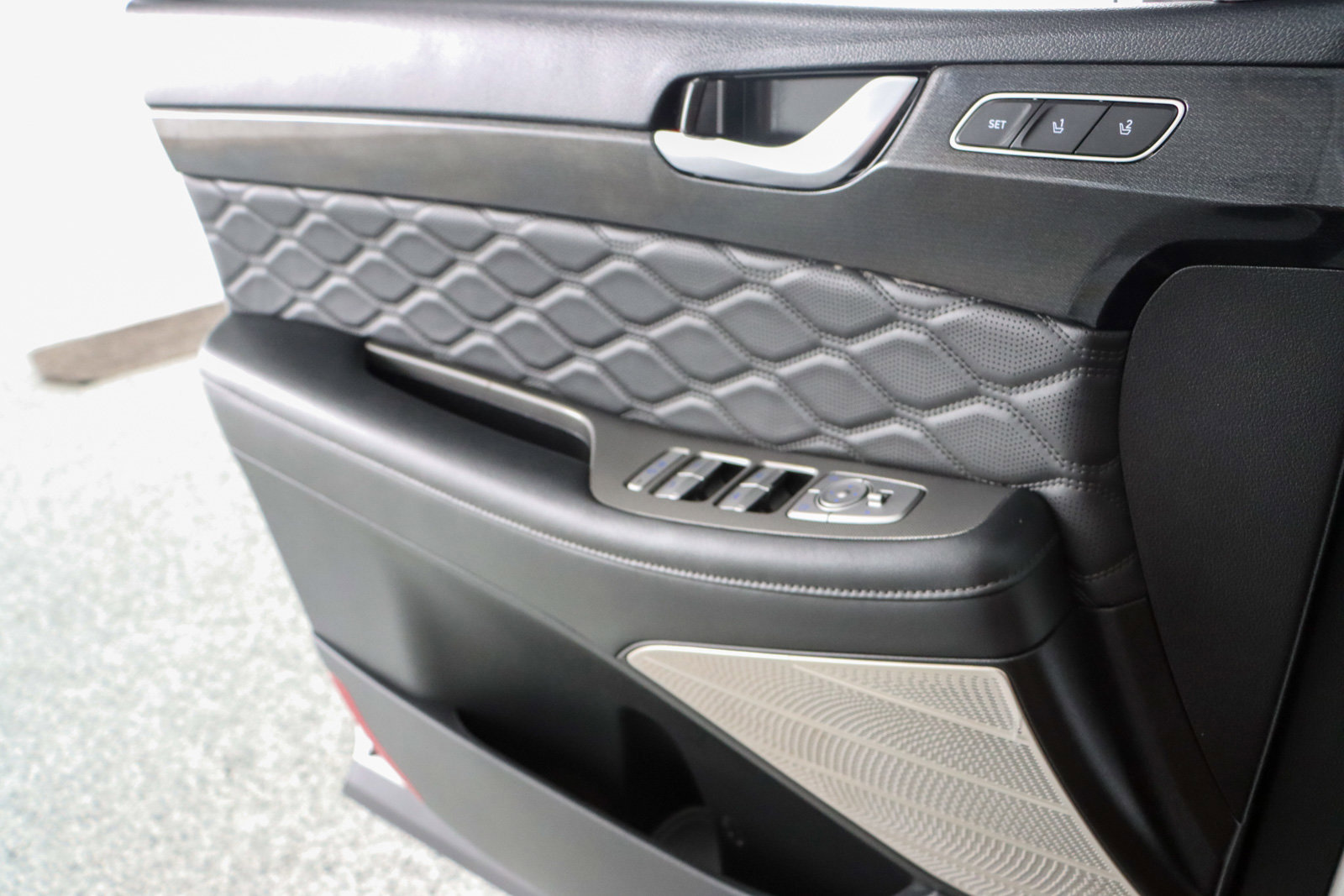 Used 2022 Hyundai Palisade Calligraphy w/ Cargo Package image 22