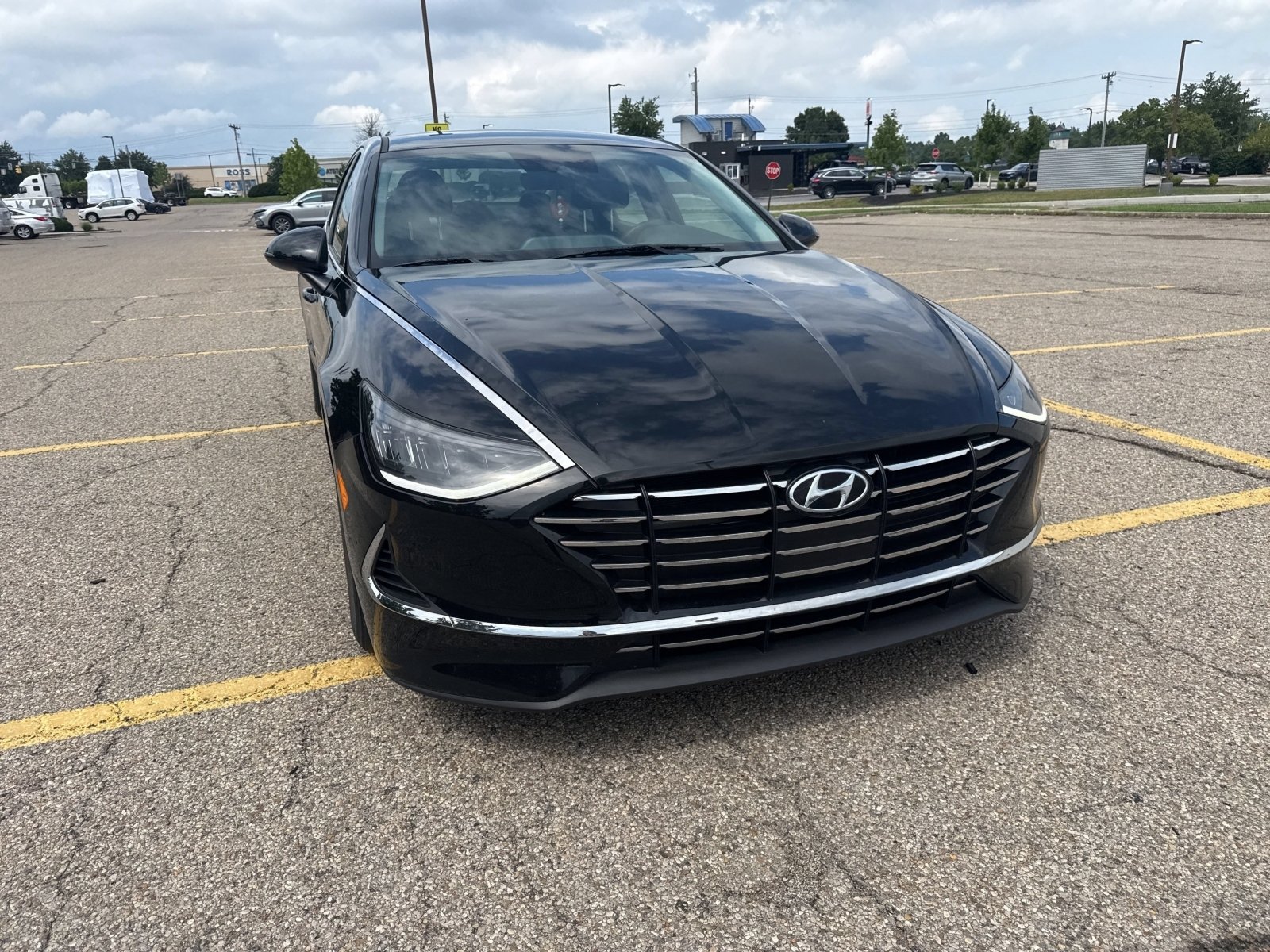 Used 2023 Hyundai Sonata SE FWD image 14