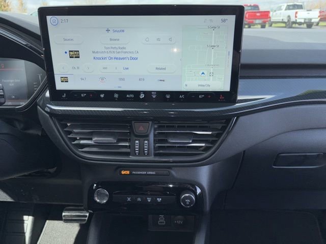 Certified 2024 Ford Escape ST-Line w/ Tech Pack #1 AWD/4WD image 8