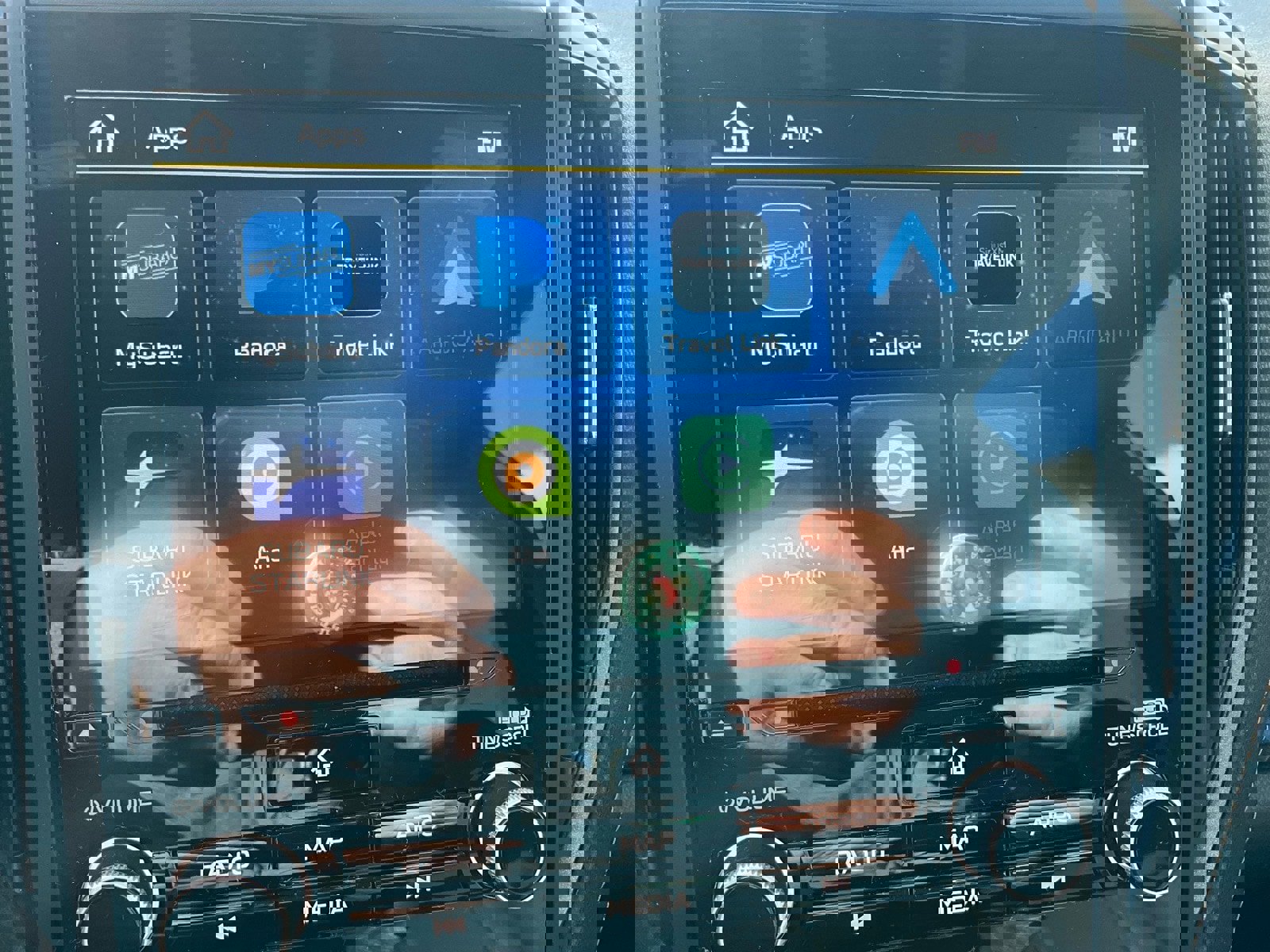 Used 2022 Subaru Forester Wilderness image 8