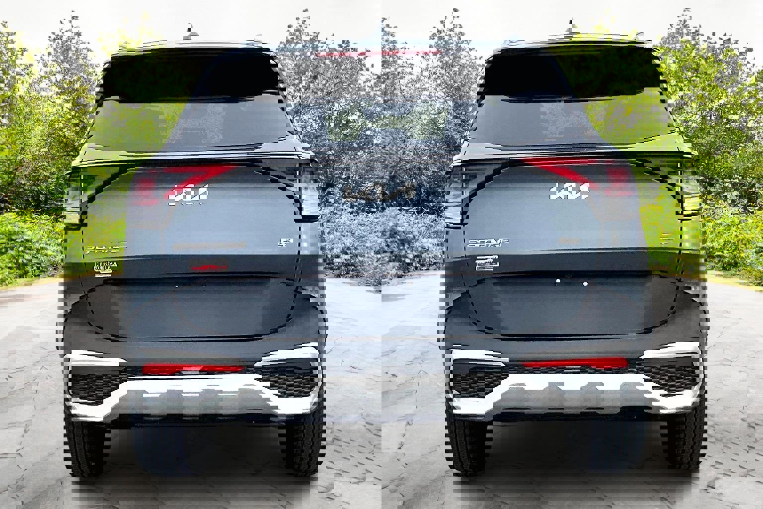 Used 2025 Kia Sportage EX image 4