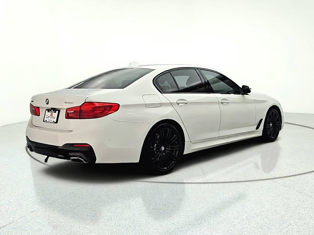 Used 2020 BMW 530i xDrive w/ M Sport Package AWD/4WD image 7