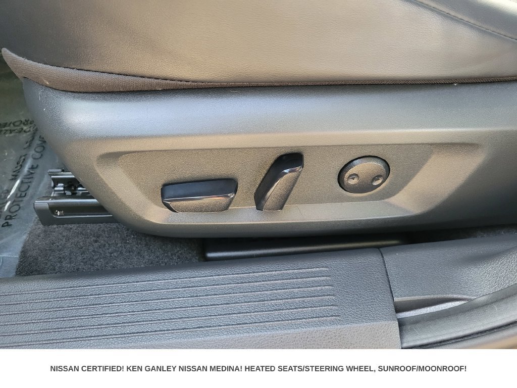 Certified 2023 Nissan Rogue SV w/ SV Premium B Package AWD/4WD image 38