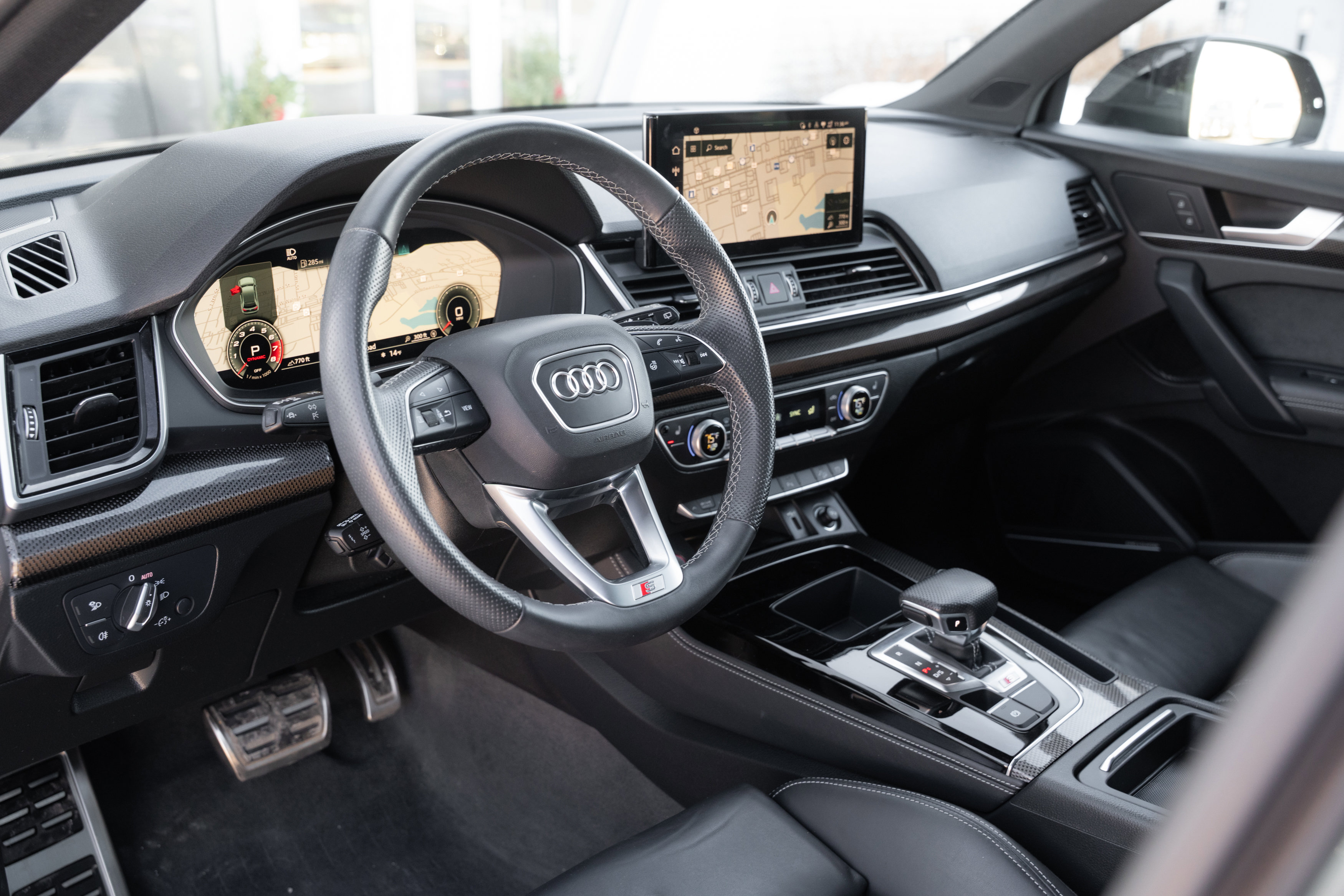 Certified 2022 Audi SQ5 Premium Plus w/ Premium Plus Package image 10