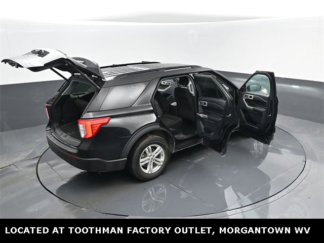 Used 2023 Ford Explorer XLT image 29