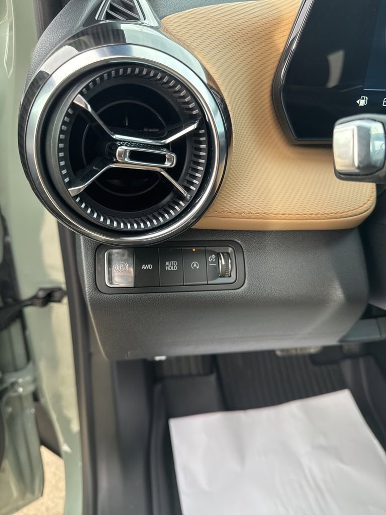 New 2026 Chevrolet Equinox ACTIV w/ Convenience Package III image 11